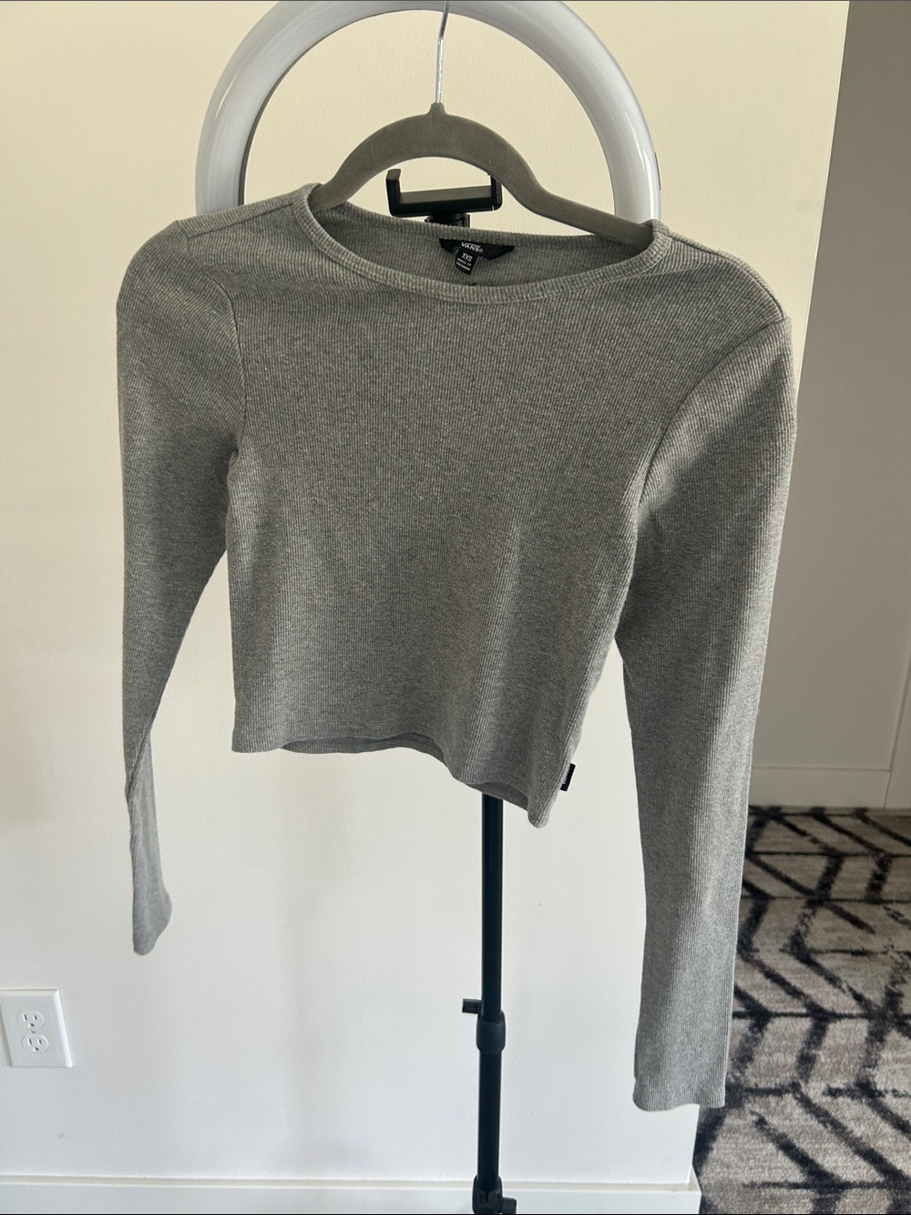 Vans Gray Ribbed Long-Sleeve Crop Top